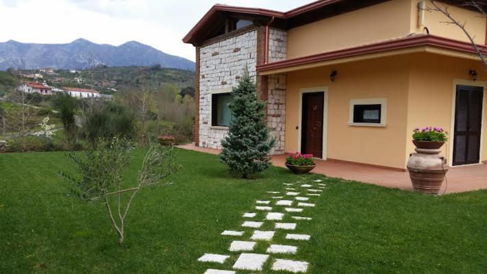 B&B Stazione La Reggia Caserta Buitenkant foto