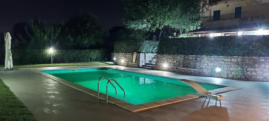 B&B Stazione La Reggia Caserta Buitenkant foto